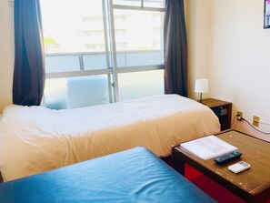 Free WiFi, bed sheets
