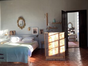 1 室のベッドルーム、アイロン / アイロン台、WiFi、ベッドシーツ