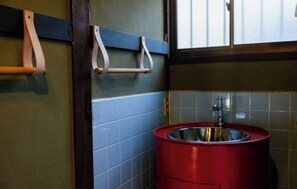 Interior - KAMADOMA  Entire building available for rent  A  / Kure City Hiroshima (Kure City)