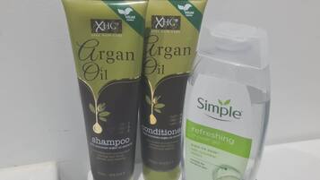 Bathroom amenities