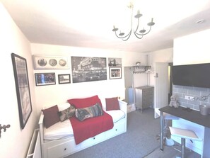 Interior - Bespoke Home Banbury (Banbury)