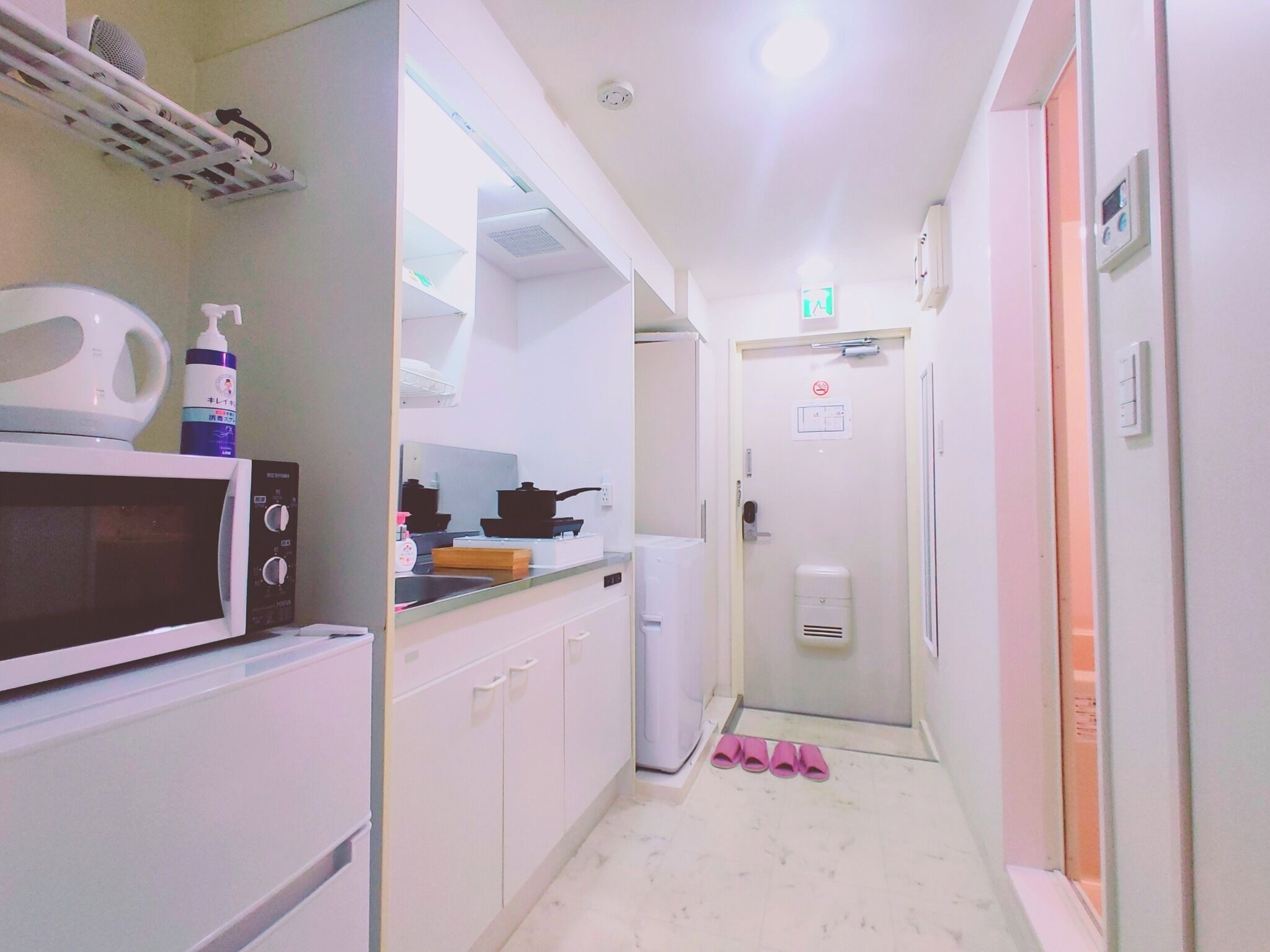 Fridge, microwave, cookware/dishes/utensils