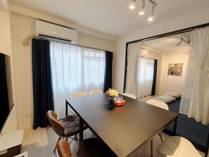 Dining - FamilyGirls Night OutBusiness Use Welcome301 C / Saitama City Saitama (Saitama City)