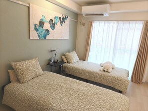1 habitación, escritorio, wifi gratis y ropa de cama 