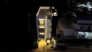 Fachada de la propiedad