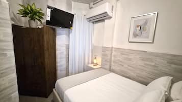 Appartement Classique, 3 chambres, vue ville, rez-de-chaussée