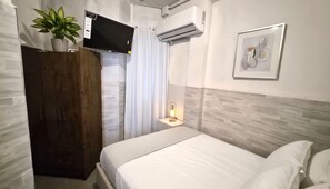 Departamento clásico, 3 habitaciones, vista a la ciudad, planta baja | Tabla de planchar con plancha y wifi gratis 