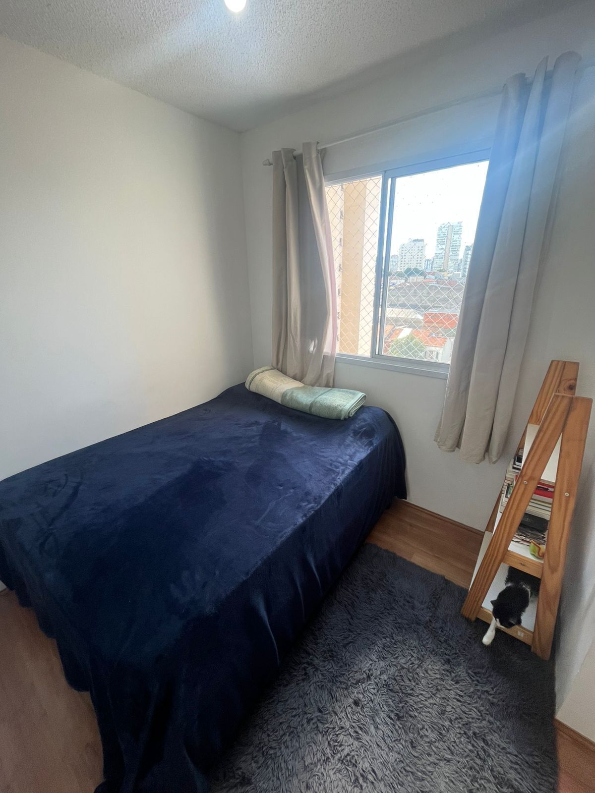 1 quarto, ferros/tábuas de passar roupa, acesso à internet