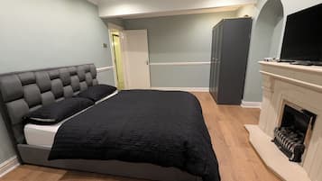 3 bedrooms, WiFi, bed sheets