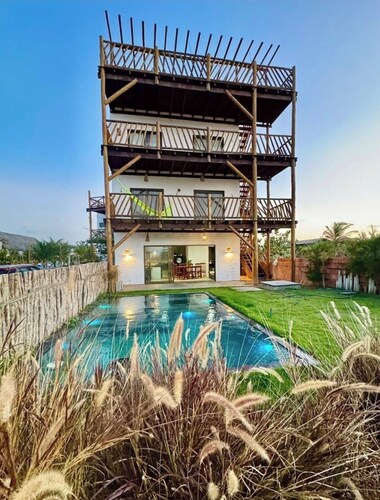 Triplex apartment with 4 suites, 80 meters from the sea at MarAmar beaches in Macapá. Luis Correia.