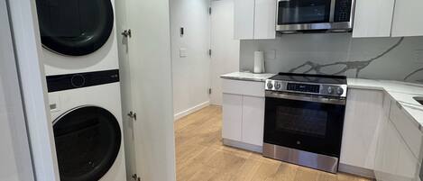 Microondas, horno y parrilla de estufa