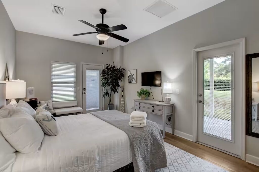 1 bedroom, iron/ironing board, Internet, bed sheets