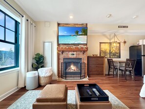 TV connectée, cheminée, baby-foot