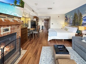 Fer et planche à repasser, Wi-Fi gratuit, draps fournis