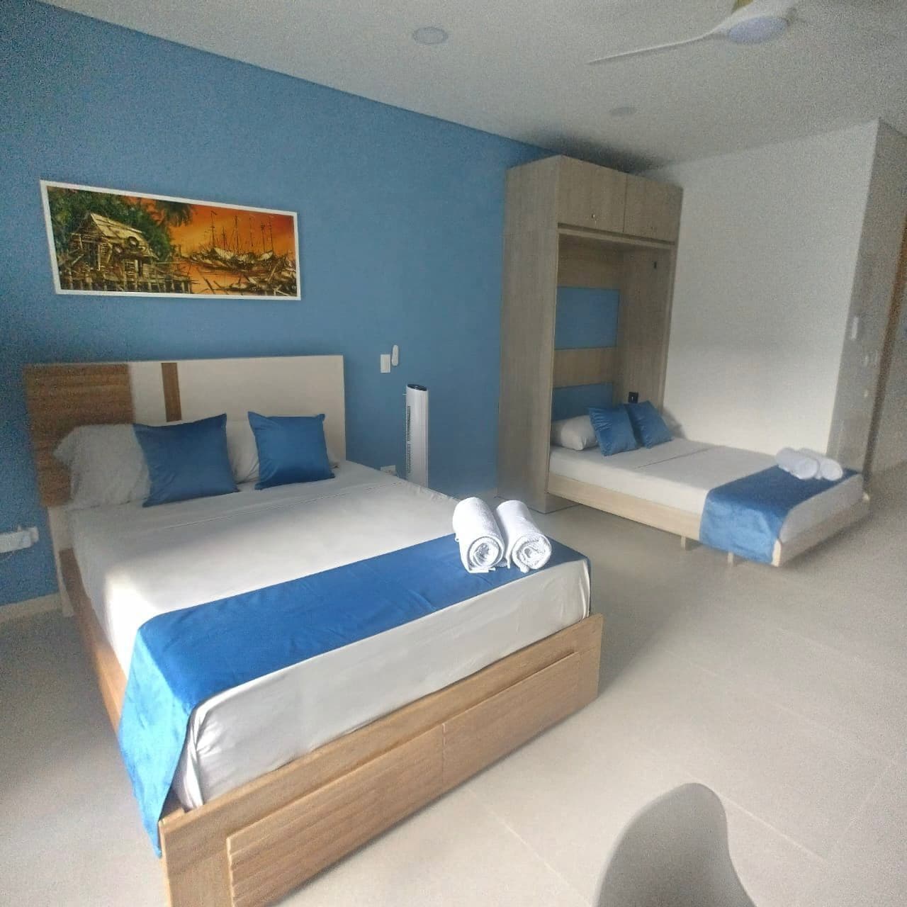 1 slaapkamer, een strijkplank/strijkijzer, wifi, beddengoed