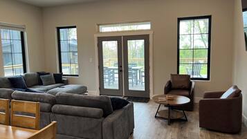 Smart TV, fireplace, foosball, table tennis