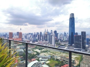 Property grounds - Residensi Continew 5 min walk MRT Train, TRX KL City Centre view Apartment (Kuala Lumpur)