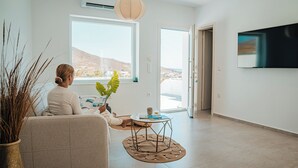 Unclassified image, 5 of 22, button - Private Villa with Mini Pool, Garden & Parking (Paros)