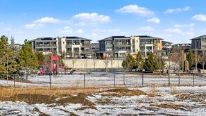 Exterior - https://listings.airunlimitedcorp.com/sites/qnnbzbv/unbranded (Calgary)