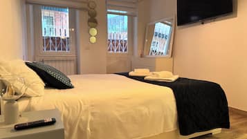 1 camera, ferro/asse da stiro, accesso a Internet, lenzuola