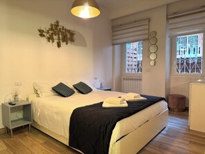 1 bedroom, iron/ironing board, Internet, bed sheets - Casa Cacio & Pepe 10 Min from Vatican Museums 5 Min from metro Cipro and Ottaviano (Roma)