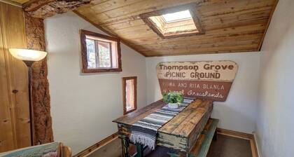Candy Cabin Casita