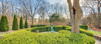 2 Mi to KU Campus: Group Getaway w/ Patio & Garden