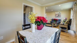 Unclassified image, 4 of 25, button - Easy SF Access! Spacious Family Home w/ Yard (Daly City)