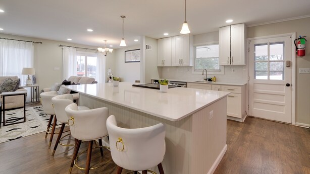 Unclassified image, 1 of 33, button - Great for Gatherings! Modern Lanham Duplex (Lanham)