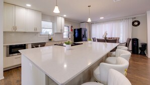 Unclassified image, 5 of 33, button - Great for Gatherings! Modern Lanham Duplex (Lanham)
