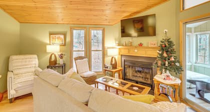 Hike & Golf! Family Home 15 Mi to Berkeley Springs