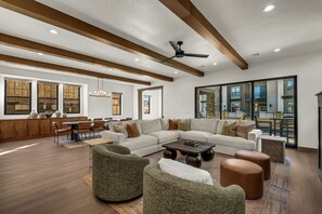 تلفزيون، مدفأة