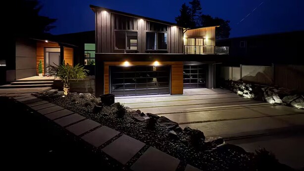 Exterior - Sunrise Oceanfront Suite, Entire home in Royston, Canada (Royston)