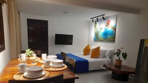 2 bedrooms, Internet, bed sheets - El Rosal Cabin (Filandia)
