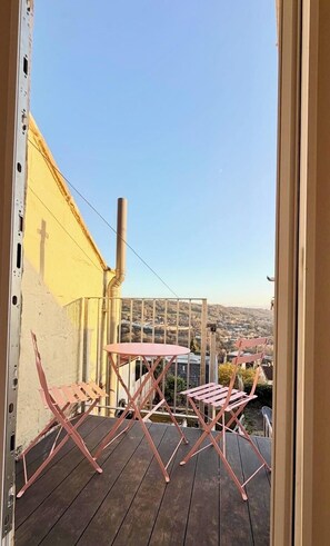 Terrace/patio - Garden apartment with balcony (Bath)