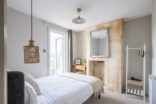 Deluxe-Apartment, Balkon, Stadtblick