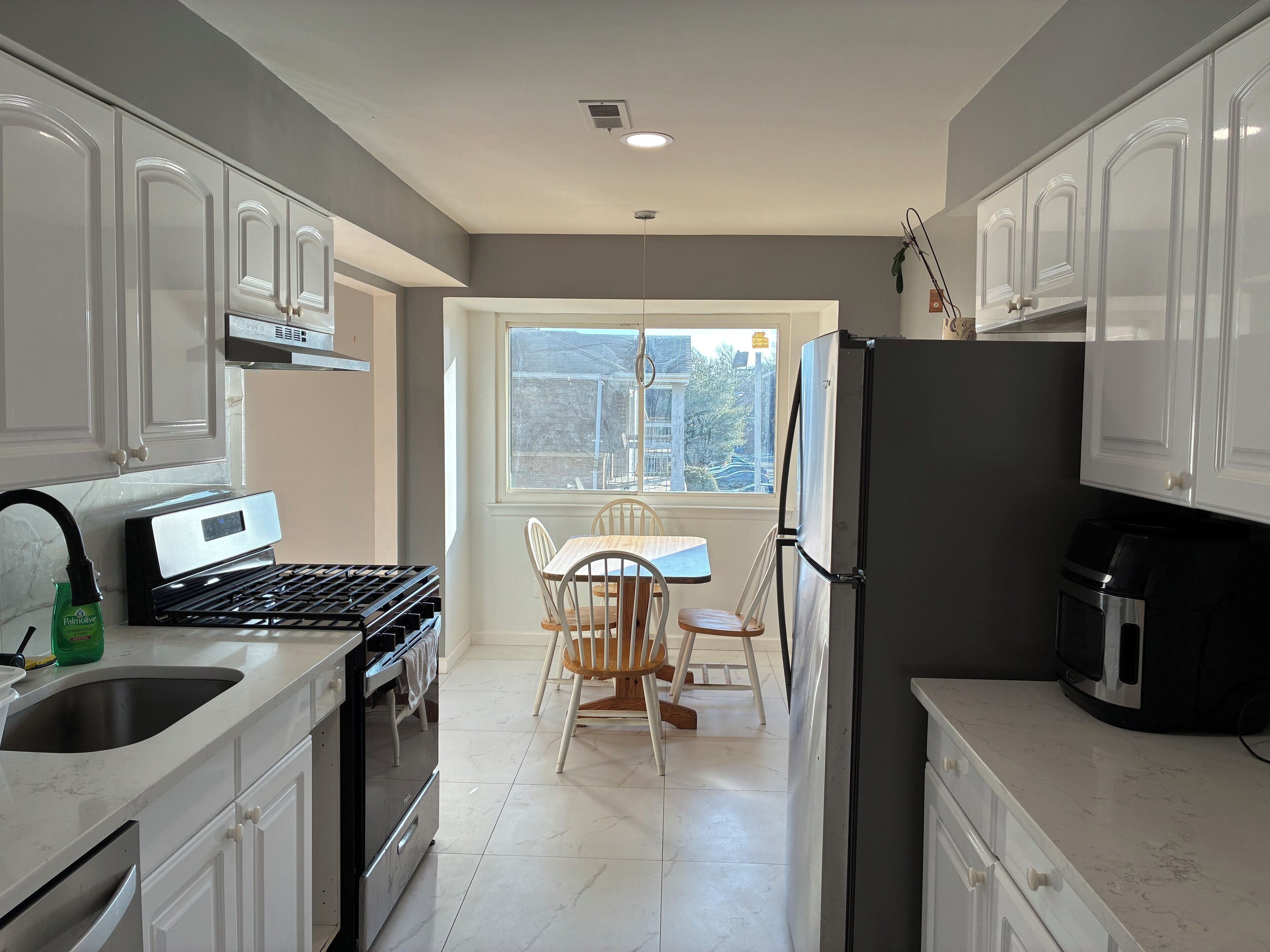 Mikroaaltouuni, uuni, liesi