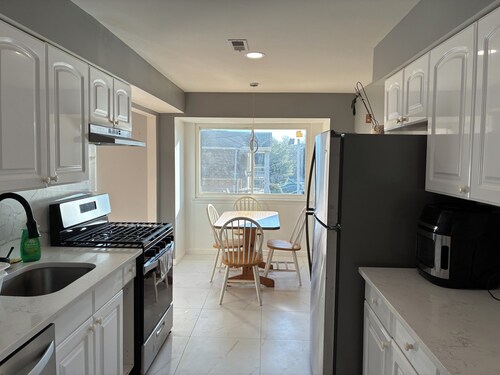 Newly Renovated MBR/Full BA · Edison · Near Rutgers · JFK Hospital · NYC Train