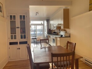 Dining - Spacious apartment in Rosemont, Montreal (Montréal)