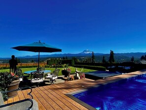 Pool - Seattle Area Luxury Home w/Private Pool in Puyallup-45 Min from Seattle Stadium (Puyallup)