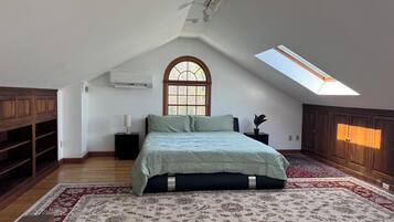 3 quartos, ferros/tábuas de passar roupa, Wi-Fi, roupa de cama