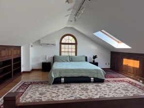 3 chambres, fer et planche à repasser, Wi-Fi, literie fournie