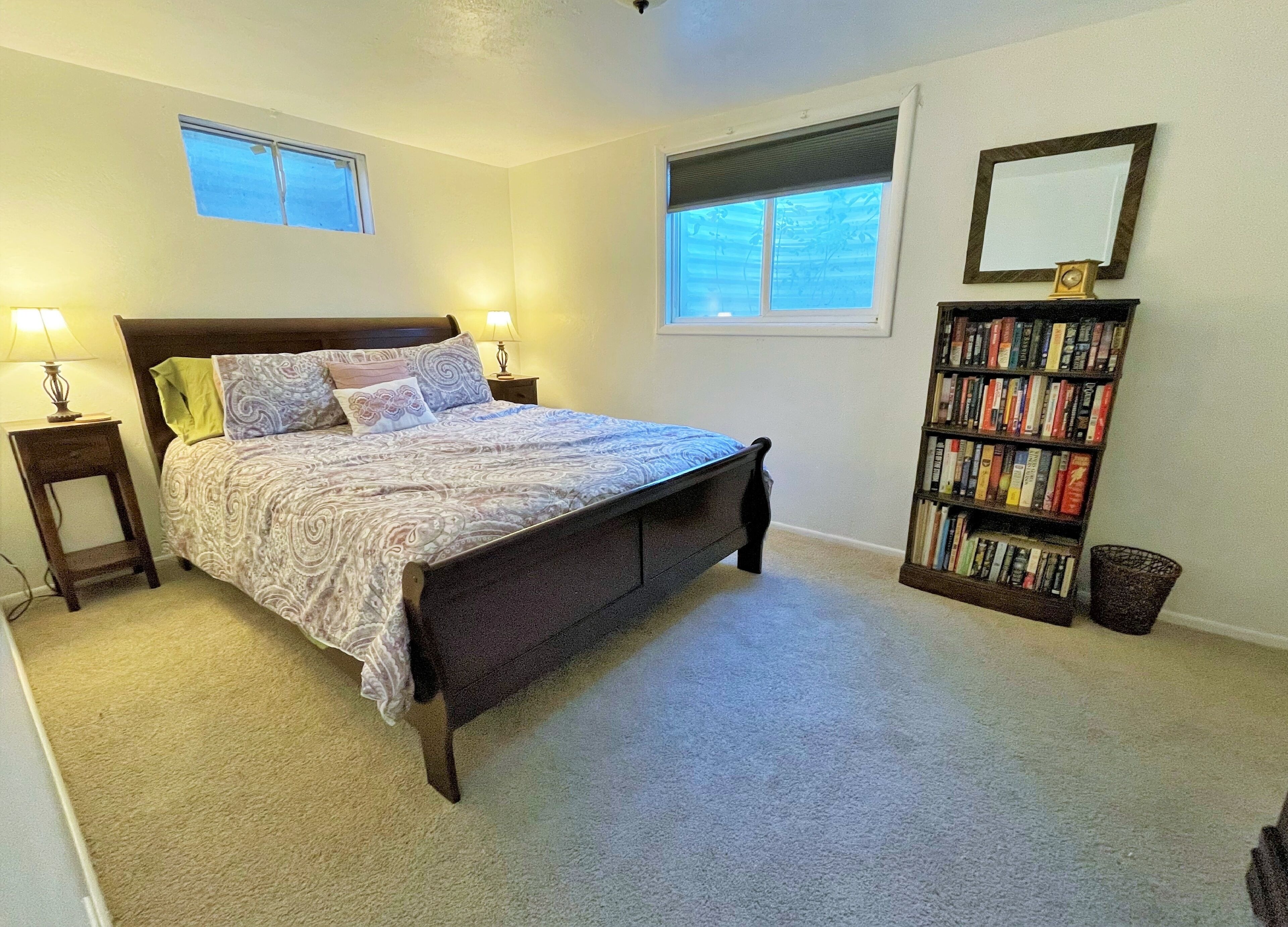 遮光窗簾/窗簾、熨斗/熨衫板、免費 Wi-Fi