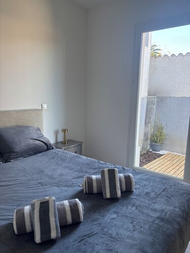 Garden apartment in the country yet in the city