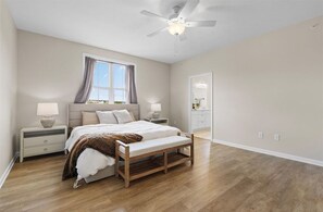 3 bedrooms, WiFi, bed sheets - Delightful 3-bedroom townhome in Pittsburgh (Pittsburgh)