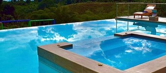 BEAUTIFUL MODERN FARM NEAR PANACA