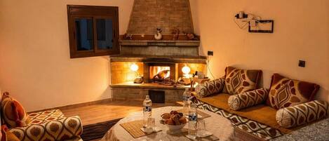 Appartement Familial, vue jardin | Coin séjour