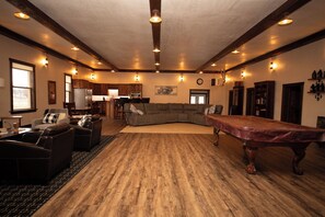 Interior - Step Back in Time at The Old Mill in Prairie City (Prairie City)