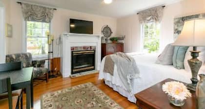 The Forest Studio at Blue Ridge Hideaways