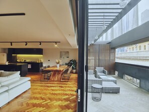 Interior - MHYL#Mel Central 3B2B+1 parking QV1 / 152sqm (Melbourne)